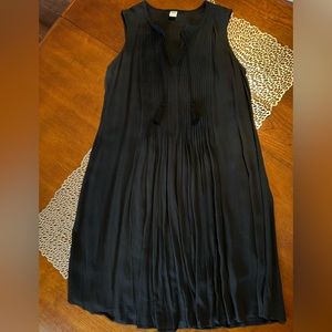 ‼️CLEARANCE‼️ Old Navy sleeveless black dress